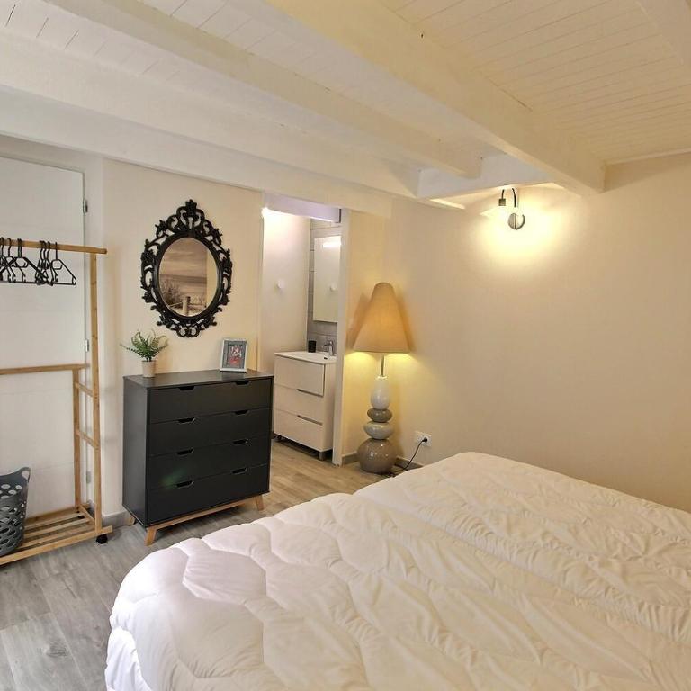 BASTION I Maison familiale atypique I Quartier Arago - Three-Bedroom House - 20