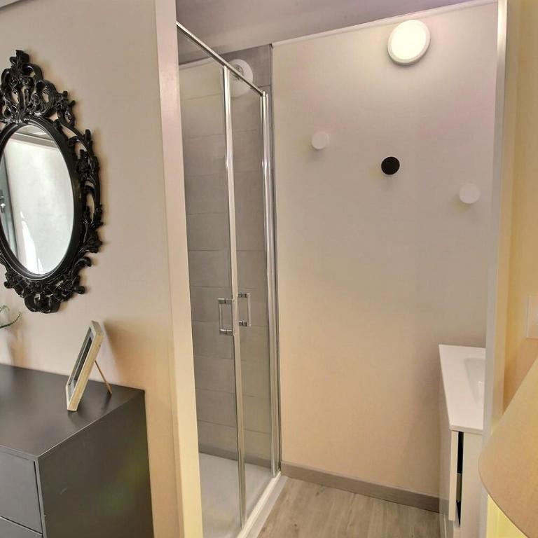 BASTION I Maison familiale atypique I Quartier Arago - Three-Bedroom House - 21