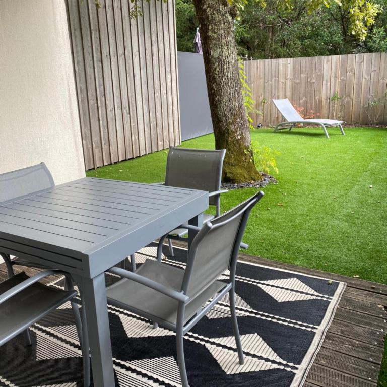 Villa Andernos - Zimmer mit Zwischengeschoss und Gartenblick - 16