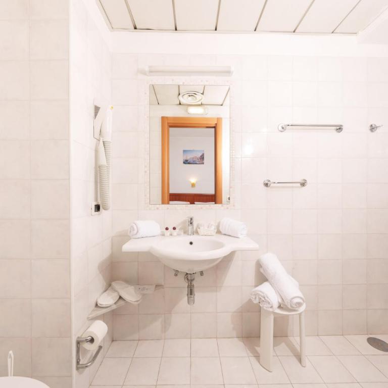 Aequa Hotel - Camera Matrimoniale Economy - 2
