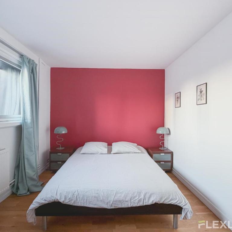 Charming bright one-bedroom flat with private balcony and shared swimming - Appartement - 12