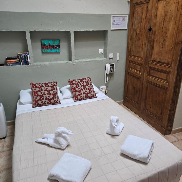Hôtel Le Colbert - Chambre Double Standard - 6