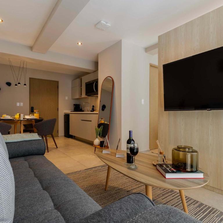 Capitalia 24-7 Security Elevator & Fast Wi-Fi - Apartment - 4