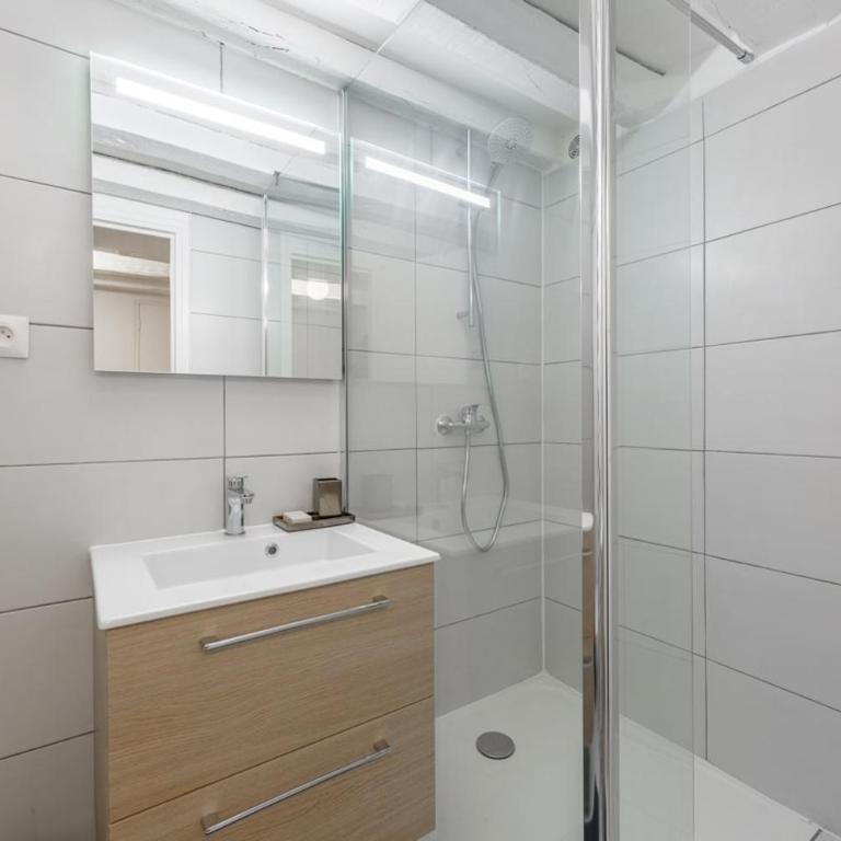 Studio centre historique - Le Beauvoisin - WiFi - Appartamento con 1 Camera da Letto - 3