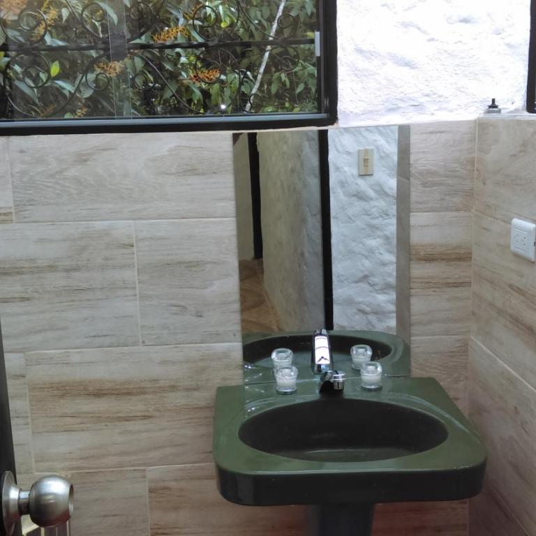 Hotel Ecológico La Antigua - Habitación Familiar con baño - 2