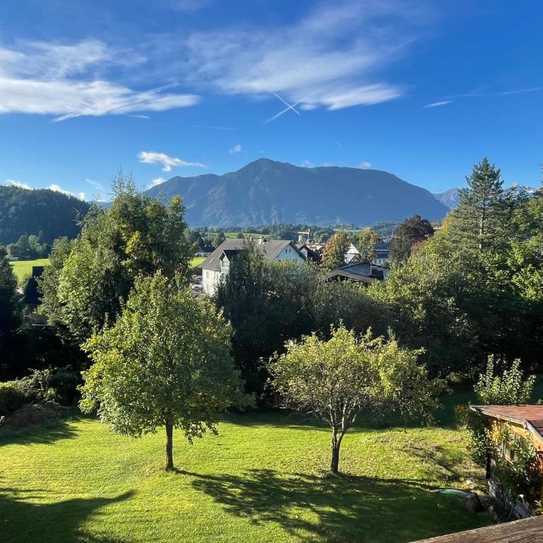 Ferienwohnung Elisabeth - Three-Bedroom Apartment with Balcony - 4