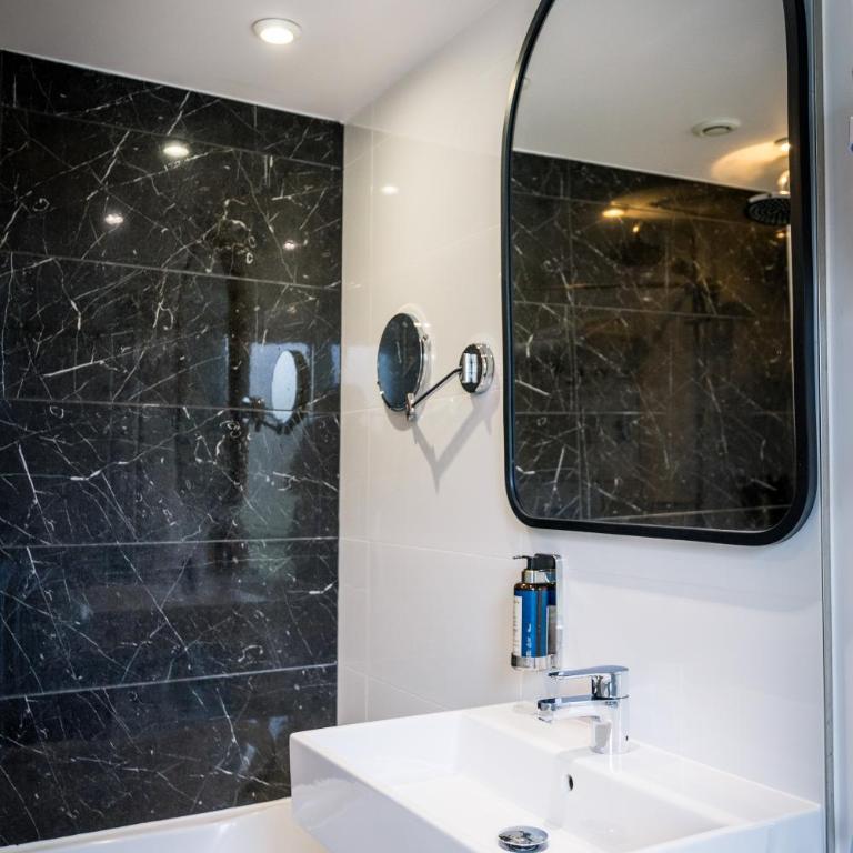 Hôtel Montparnasse Saint Germain - Chambre Double Supérieure - 5