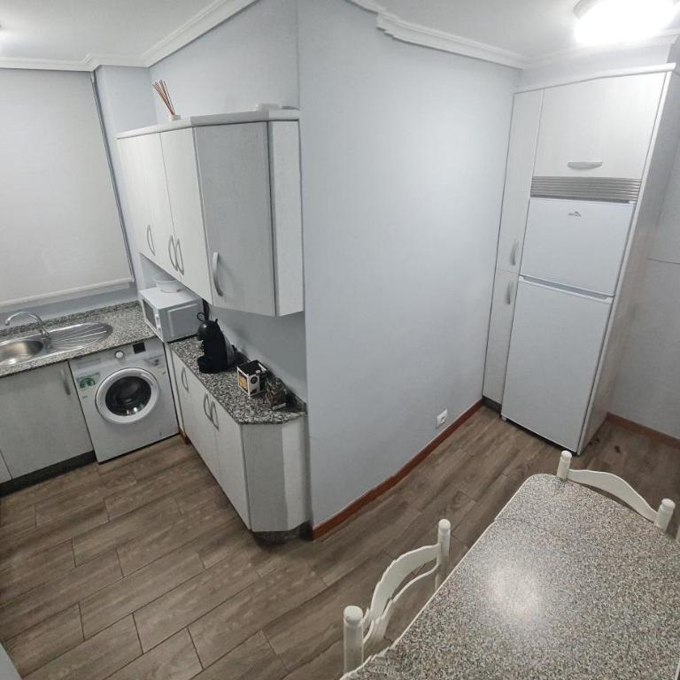 Apartamento Turístico Menéndez Pelayo -Vigo - Apartamento de 2 dormitorios - 8