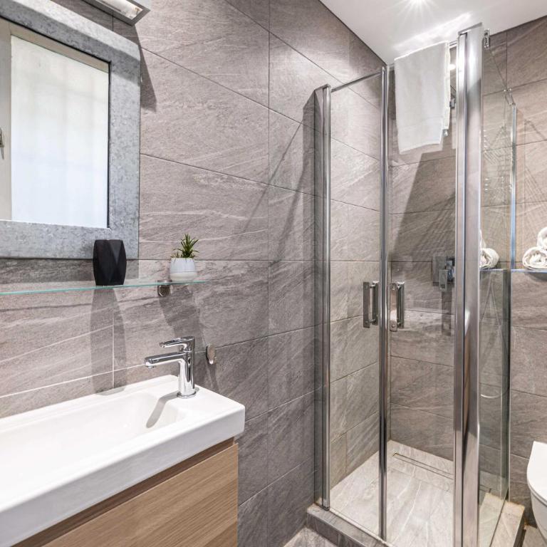 Magnificient 2 bedroom Flat sea view - Residence - Antibes Centre - Appartamento - 10