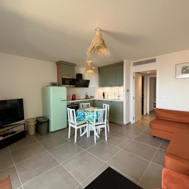 Tres bel appartement vue mer la turbie - Appartement 1 Chambre - 8