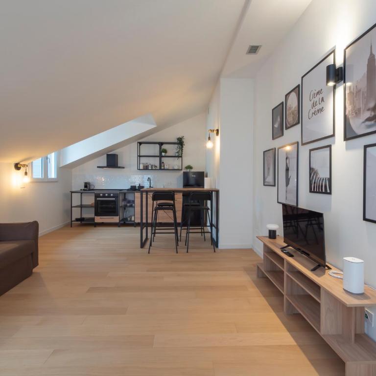 Xenia Milano - 2rooms apt in Via Petrella 4 E - Appartamento con 2 Camere da Letto - 6