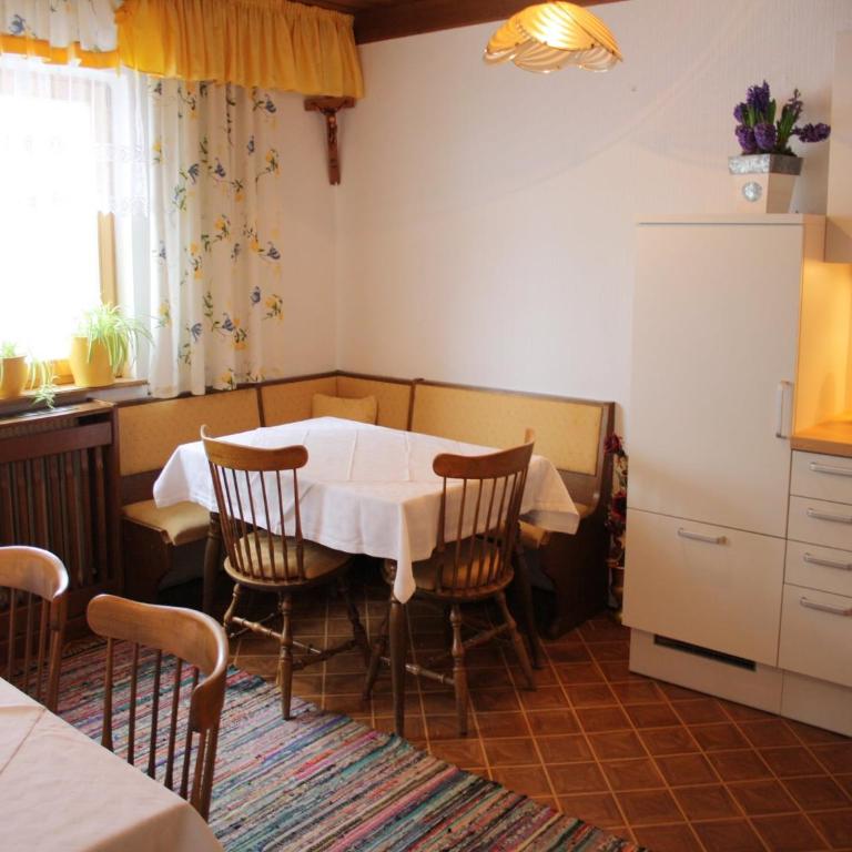 Apartment in Taxenbach near Ski Lift - Apartment mit 3 Schlafzimmern - 2