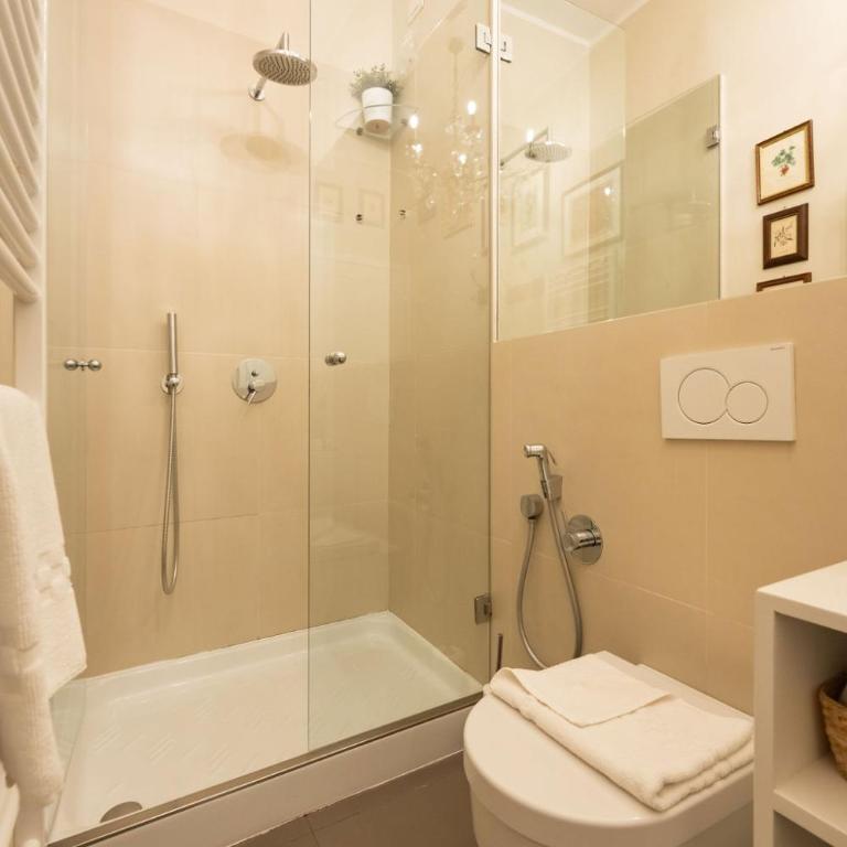 Keys of Italy -Monalda 2 Big & Small - 2 Apts nearby Palazzo Strozzi - Maisonette - 22