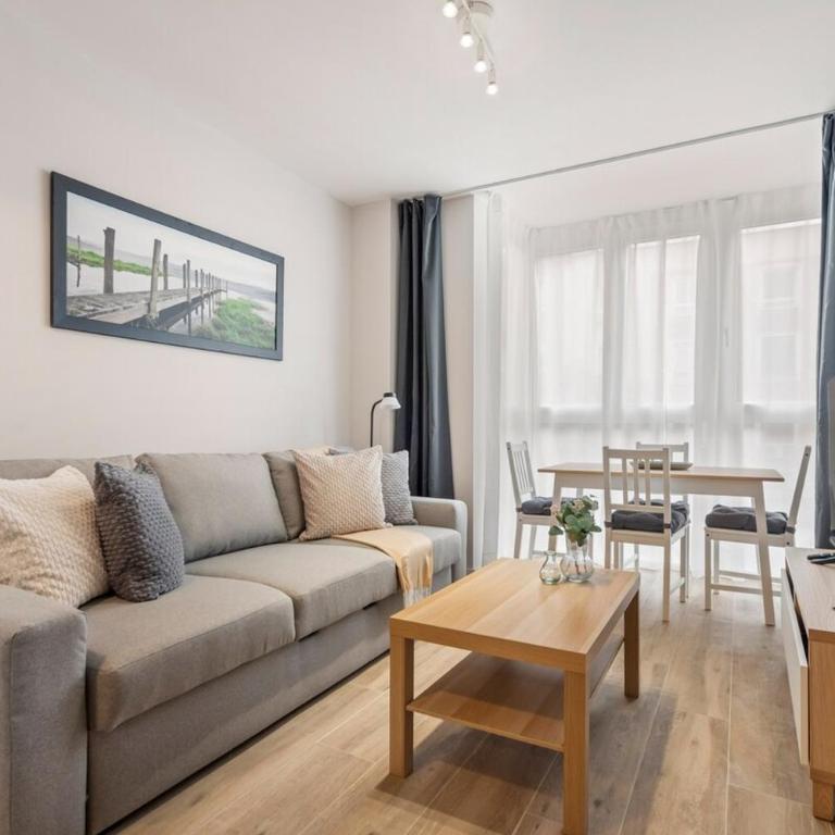 Cozy apartment in Puente de Toledo -2A - Apartamento de 3 dormitorios - 1
