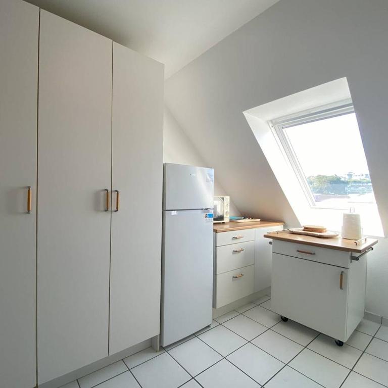 Appartement dernier étage avec vue mer à Perros-Guirec, plage de Trestraou - FR-1-368-130 - Apartment (5 Erwachsene) - 8