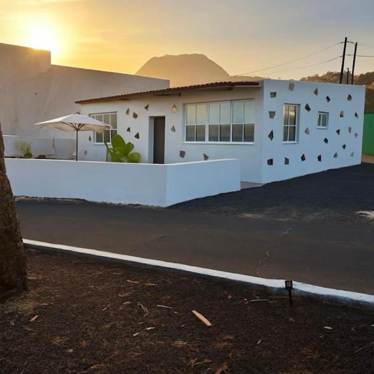 Casa Rural Encantadora Con Terraza Privada - Casa de 2 dormitorios - 3