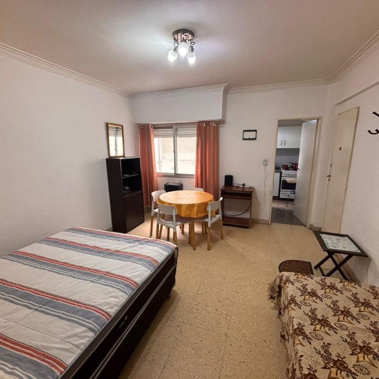 departamento 1 ambiente centro - Apartamento de 1 dormitorio - 5