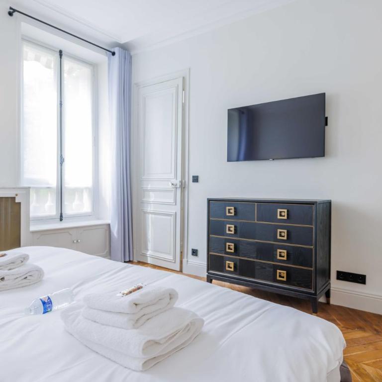 Exceptional apartment - Trocadero-16th - Mobility lease - Apartamento - 9