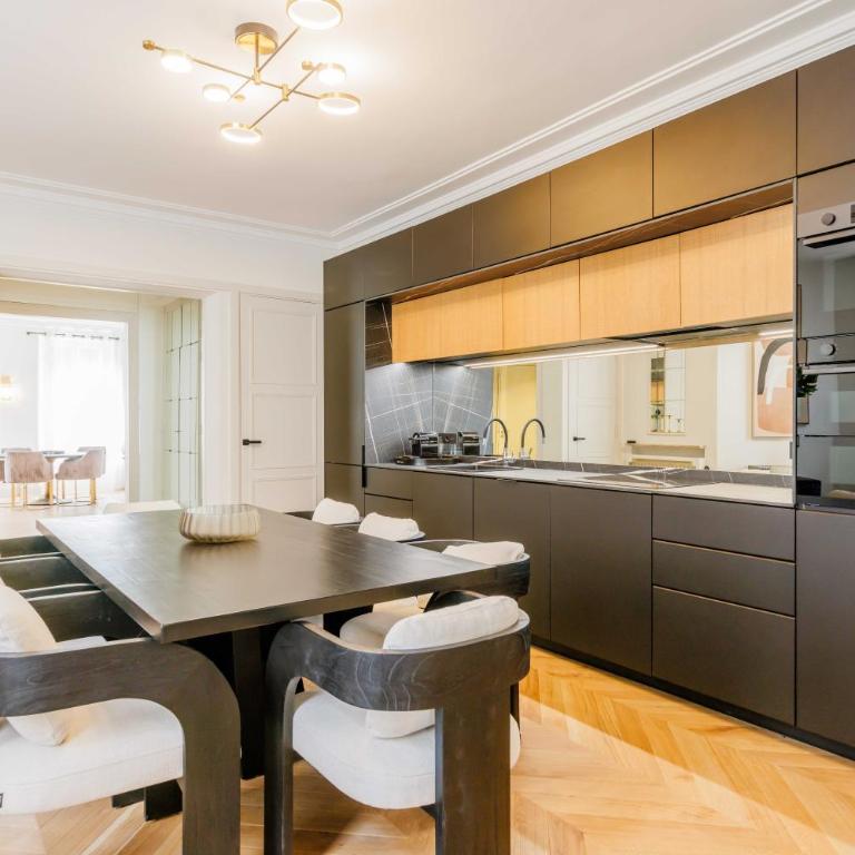 Exceptional apartment - Trocadero-16th - Mobility lease - Apartamento - 32