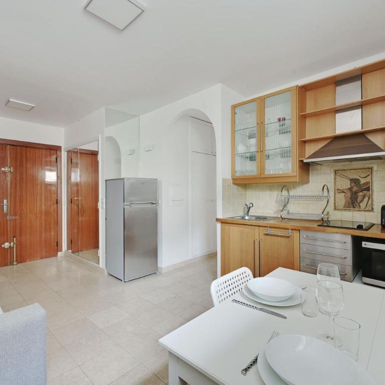 Superb apartment- 2P Ternes - Av Wagam - BAIL MOBILITE - Appartement - 4