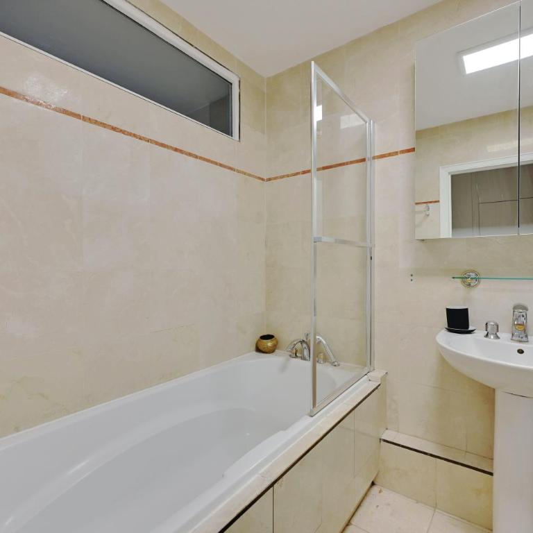 Superb apartment- 2P Ternes - Av Wagam - BAIL MOBILITE - Appartement - 12