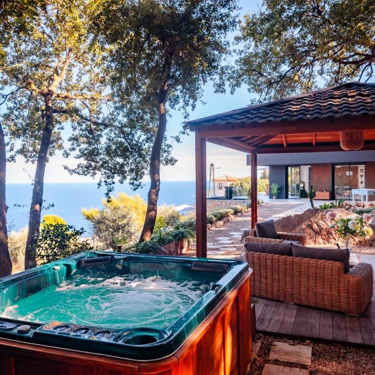 VILLA ELLE con Piscina, Jacuzzi e Vista - Villa 3 Chambres - 6