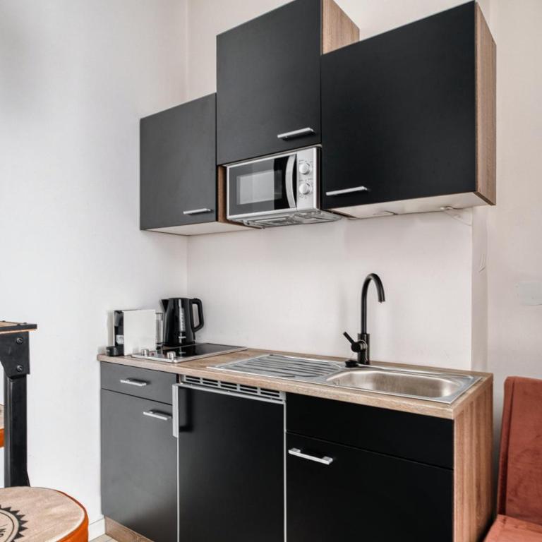 Central Stay - Duomo & Guastalla District - Appartamento con 1 Camera da Letto - 6