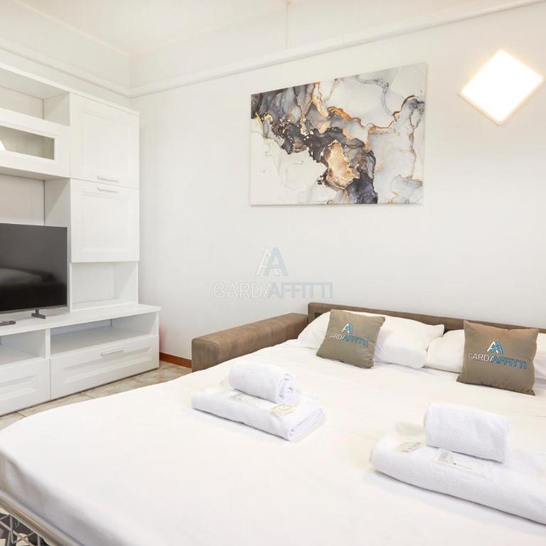 Giove Apartment - piscina e natura a Sirmione - Appartamento con 1 Camera da Letto e Terrazza - 12