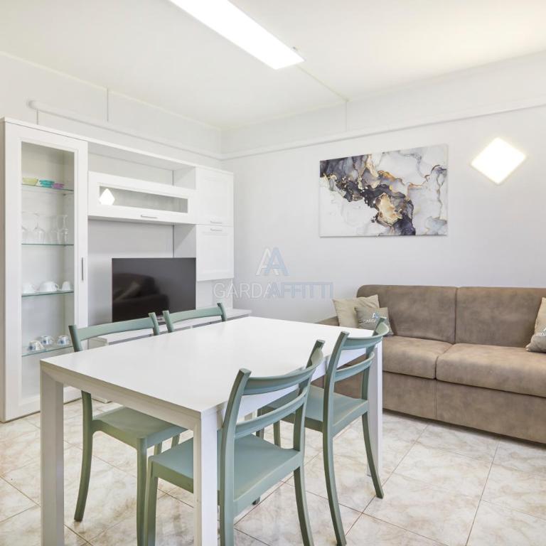 Giove Apartment - piscina e natura a Sirmione - Appartamento con 1 Camera da Letto e Terrazza - 10