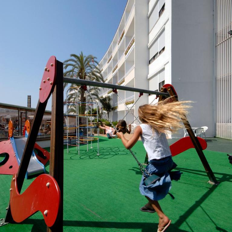 Gran Hotel Reymar 4 Sup - Habitación Triple (2 adultos + 1 niño) - 5