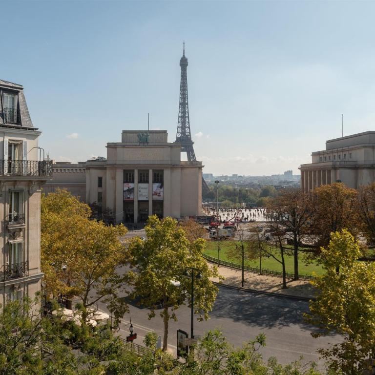 Best Western Au Trocadéro - Chambre Double Confort Avec Vue - 1