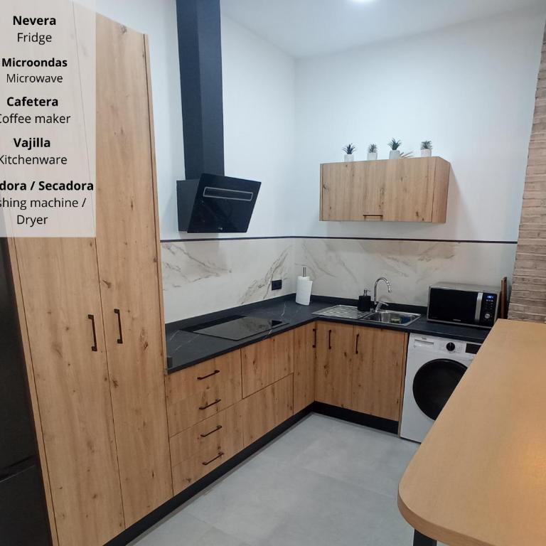 Apartamento moderno junto a estación de tren - Apartment - 31