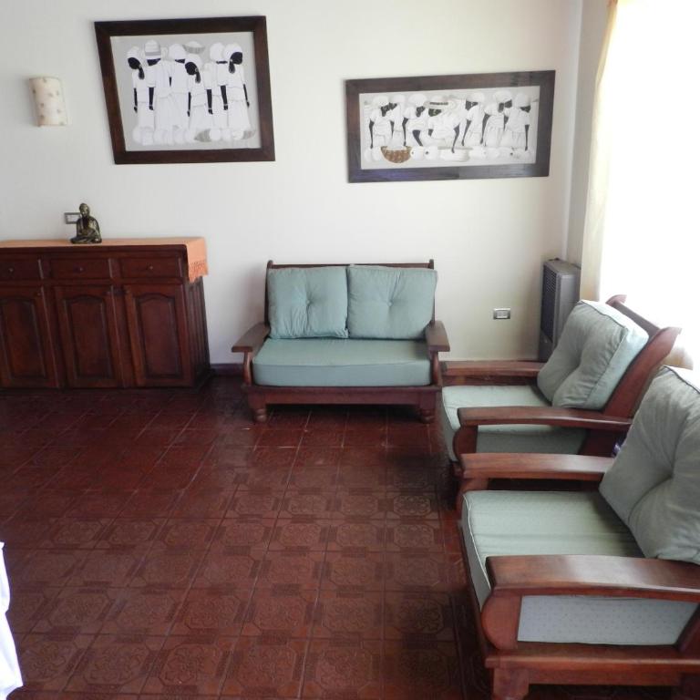 Chalet en frente del Balneario RCT Chapadmalal - Casa Unifamiliar de 3 dormitorios - 12