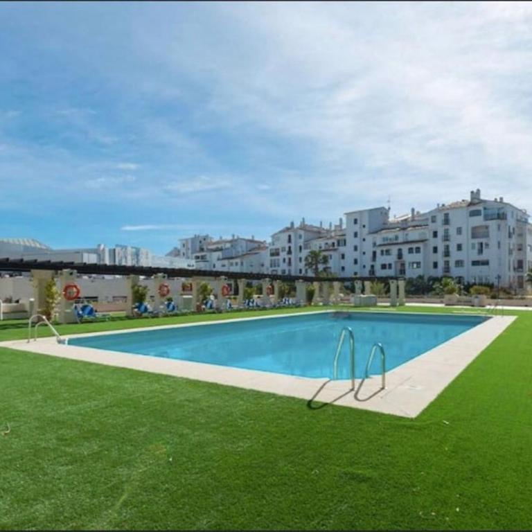 Marina Banus in Puerto Banus 2 bedrooms Pool Parking I - Apartamento de 2 dormitorios - 17