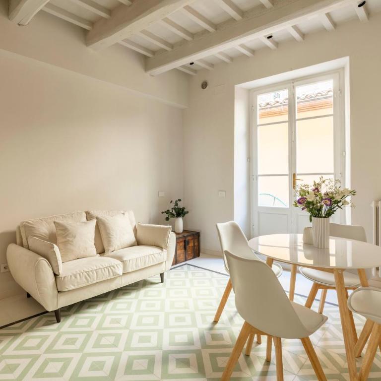 Ruga23 -1 - Appartamento con 2 Camere da Letto - 2