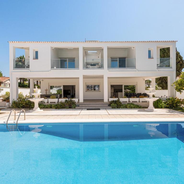 Villa Selvetta, lujo en Puerto Marina Benalmadena - Villa - 46
