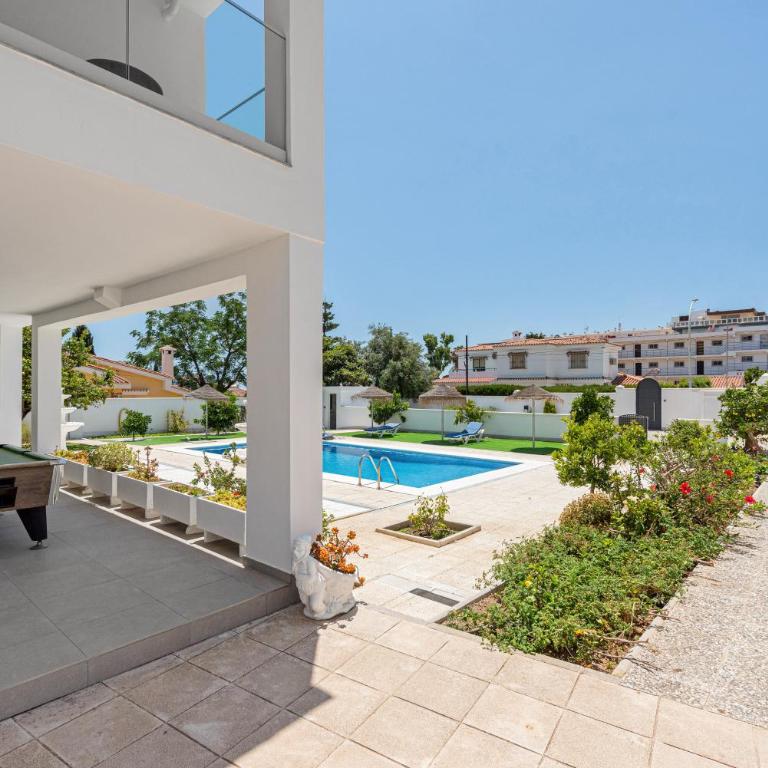 Villa Selvetta, lujo en Puerto Marina Benalmadena - Villa - 5