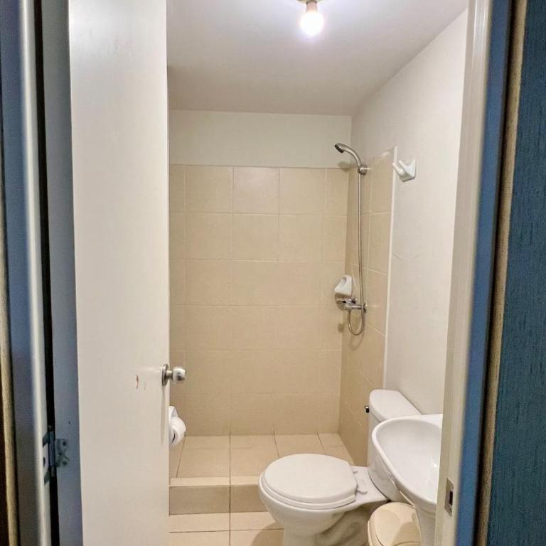 Modern apartment in Arequipa - Three-Bedroom Apartment with Balcony - 6