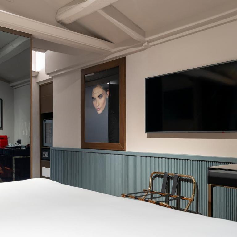 The Glam Boutique Hotel & Apt - Camera King Deluxe - Non Fumatori - 6
