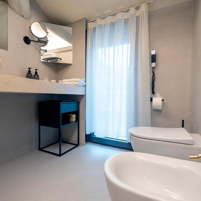 The Glam Boutique Hotel & Apt - Camera King Deluxe - Non Fumatori - 3