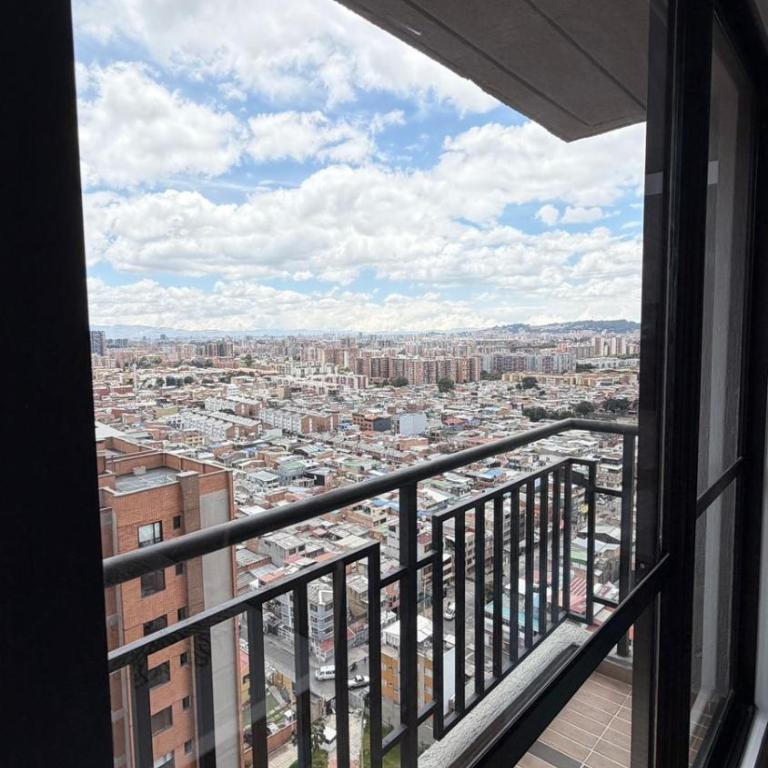 Apartamento moderno en el norte de Bogotá con Wi-Fi rápido y parking gratis - Apartamento Deluxe de 1 dormitorio con vistas a la ciudad - 5