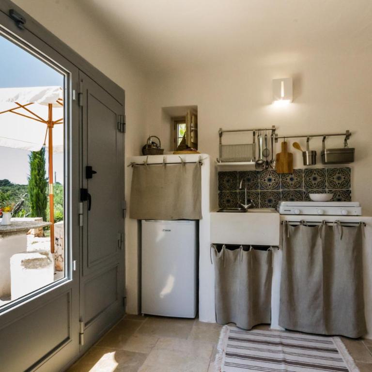 Trullo Picchiagiuda - Five-Bedroom Trullo - 25