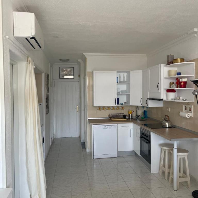 Casa Mar y Sol - Seaview - private parking-renovated studio - Estudio con balcón - 12