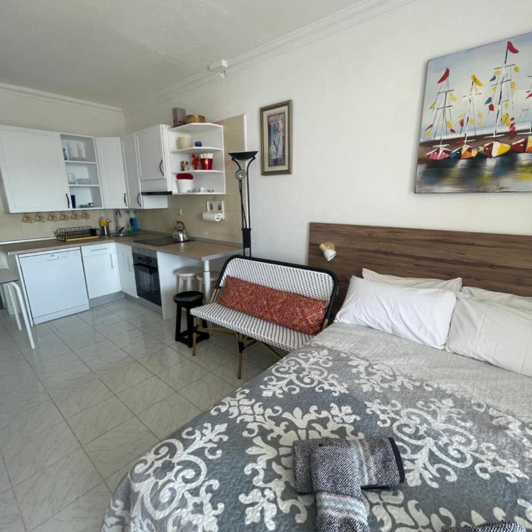 Casa Mar y Sol - Seaview - private parking-renovated studio - Estudio con balcón - 42