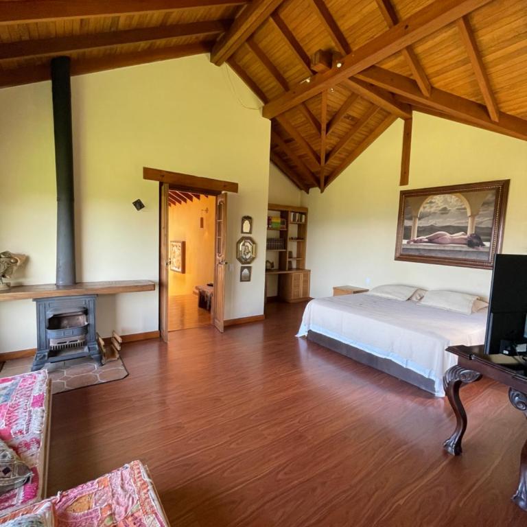 Casa de Campo, La Suiza in La Ceja, Antioquia - Casa de 5 dormitorios - 19
