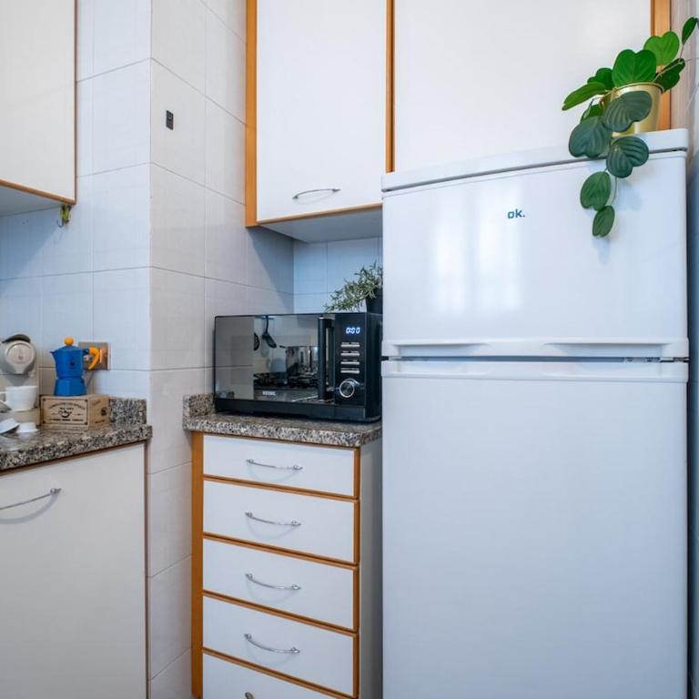Duomo 10 minutes away Spacious 5 pax balcony wifi AC - Appartamento con 1 Camera da Letto - 43