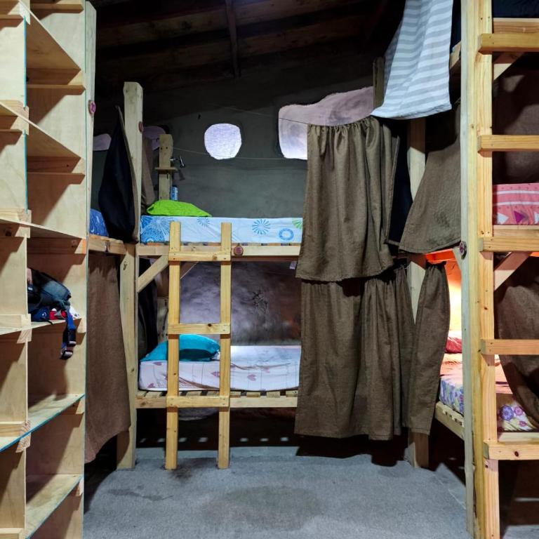La Casa de Barro - 10-Bed Mixed Dormitory Room - 4