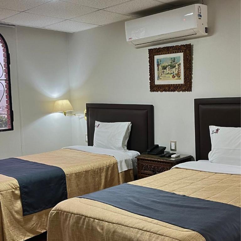 Hotel El Marqués - Habitación Doble - 2 camas - 4