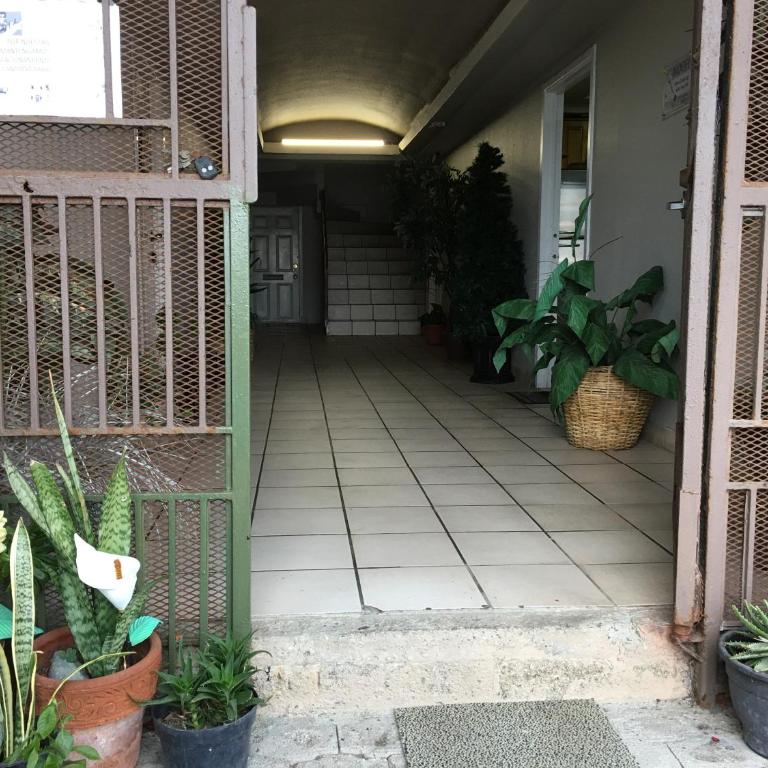 2br at the beach - Two-Bedroom Apartment - 10