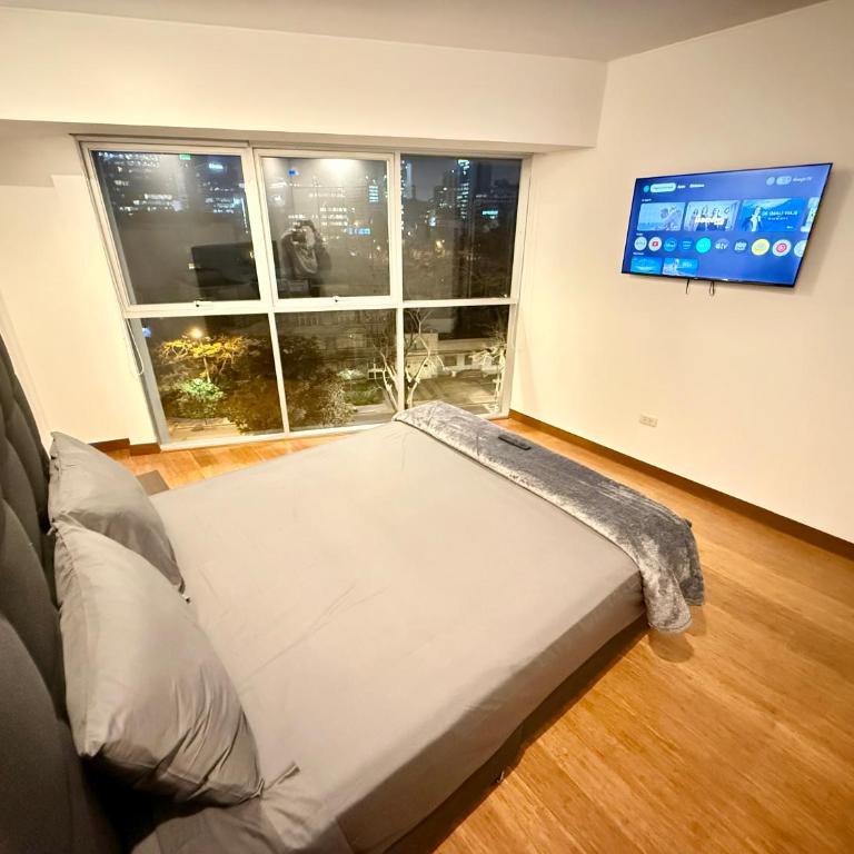 Luxloft - Two-Bedroom Apartment - 6